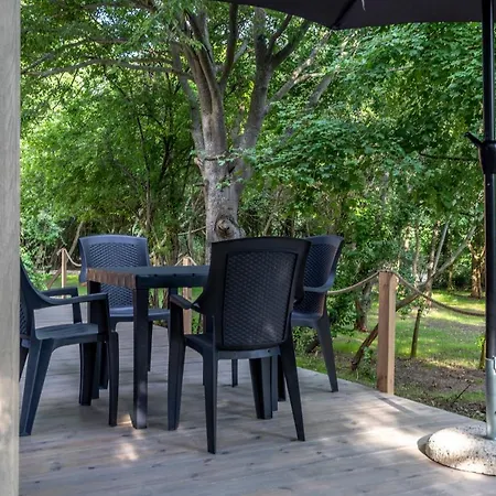 Apartment Ecopark Tuzlata екопарк тузлата *