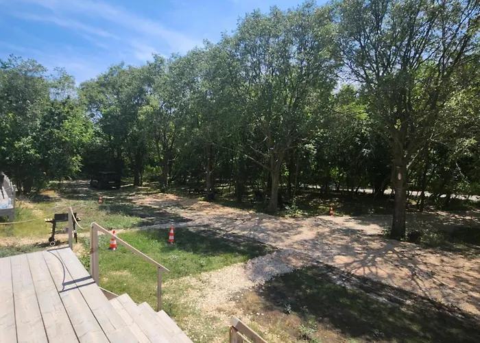 Апартамент Ecopark Tuzlata екопарк тузлата